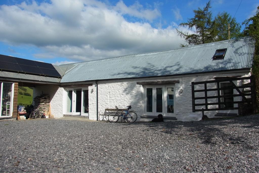 Rhiwiau Self Catering Villa Carmarthen Buitenkant foto